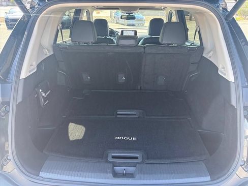 Used 2023 Nissan Rogue SL w/ SL Premium Package FWD image 26