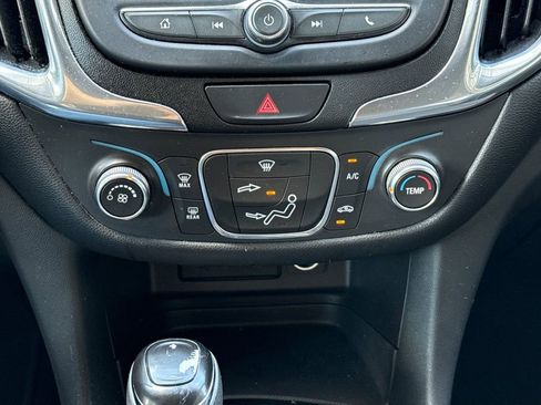 Used 2019 Chevrolet Equinox LT AWD/4WD image 31