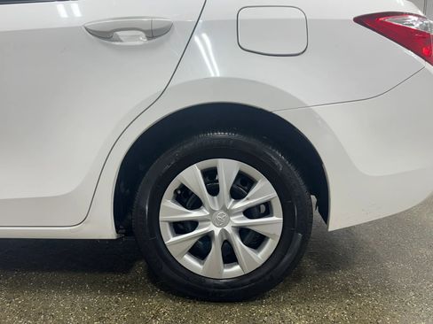 Used 2014 Toyota Corolla L image 51