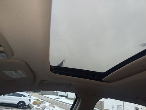 Used 2012 Ford Fusion Sport image 13