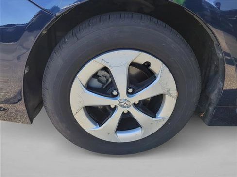 Used 2012 Toyota Prius Four w/ Deluxe Solar Roof Pkg image 23