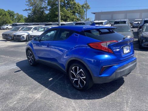 Used 2018 Toyota C-HR XLE image 7
