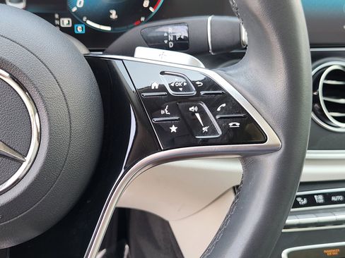 Used 2023 Mercedes-Benz E 350 Sedan image 29