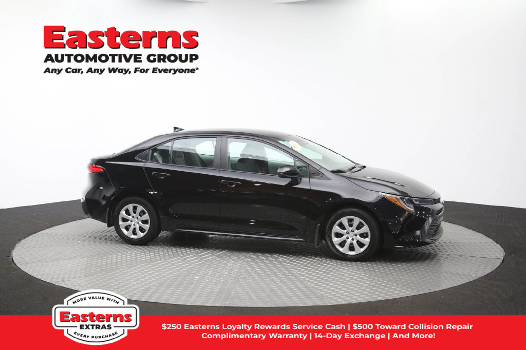 Used 2026 Toyota Corolla LE FWD image 47