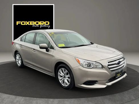 Used 2015 Subaru Legacy 2.5i Premium AWD/4WD image 3