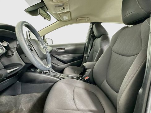 Used 2020 Toyota Corolla LE FWD image 8