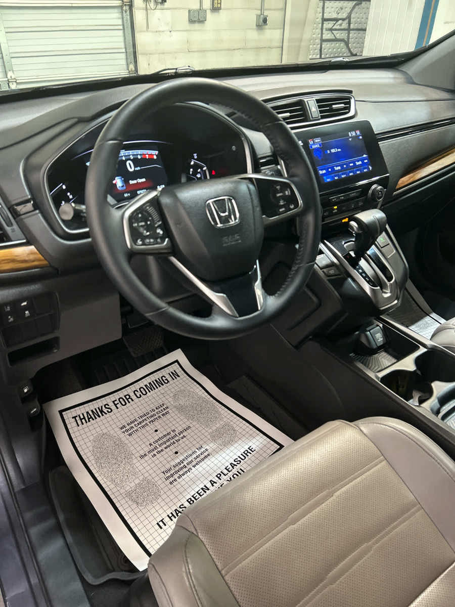 Used 2017 Honda CR-V Touring image 10