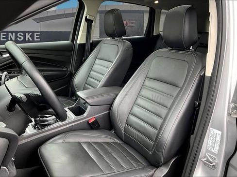 Used 2018 Ford Escape SEL image 25