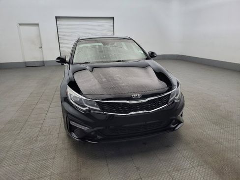 Used 2019 Kia Optima S image 14