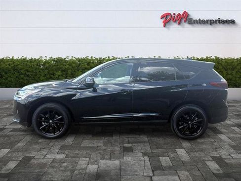 Used 2025 Acura RDX SH-AWD image 3