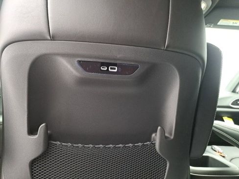 New 2026 Chrysler Pacifica Select image 17