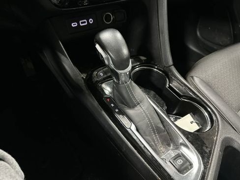 Used 2022 Buick Encore GX Select w/ Experience Buick Package image 24