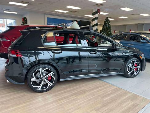 New 2025 Volkswagen GTI SE image 5