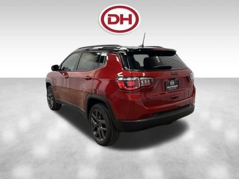 New 2026 Jeep Compass Limited image 9