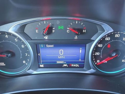 Used 2021 Chevrolet Equinox LT image 12