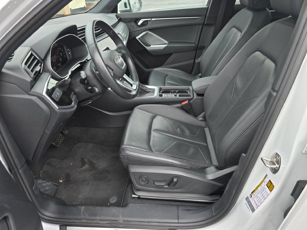 Used 2024 Audi Q3 2.0T Premium AWD/4WD image 21