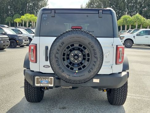New 2026 Ford Bronco Outer Banks w/ Sasquatch Package AWD/4WD image 8