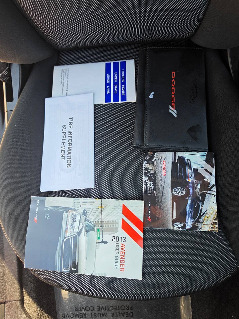 Used 2013 Dodge Avenger SE FWD image 43