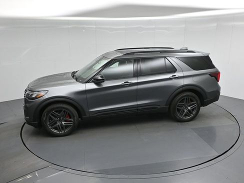 New 2026 Ford Explorer ST-Line RWD image 45