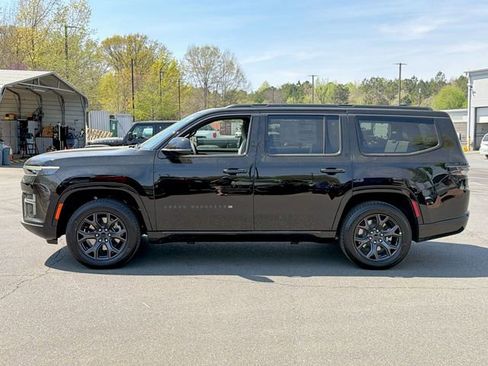 New 2026 Jeep Grand Wagoneer Limited AWD/4WD image 10