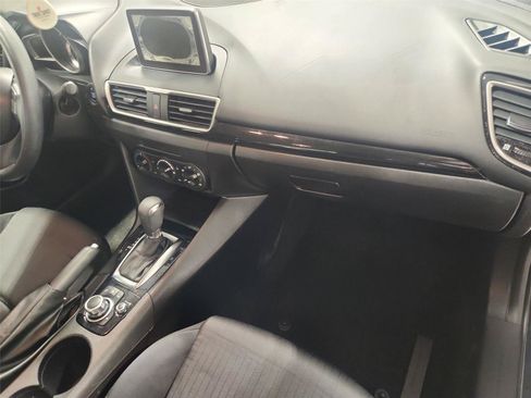 Used 2016 MAZDA MAZDA3 i Sport FWD image 26
