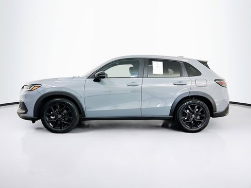 Used 2025 Honda HR-V Sport image 4