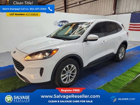 Used 2021 Ford Escape SE image 1