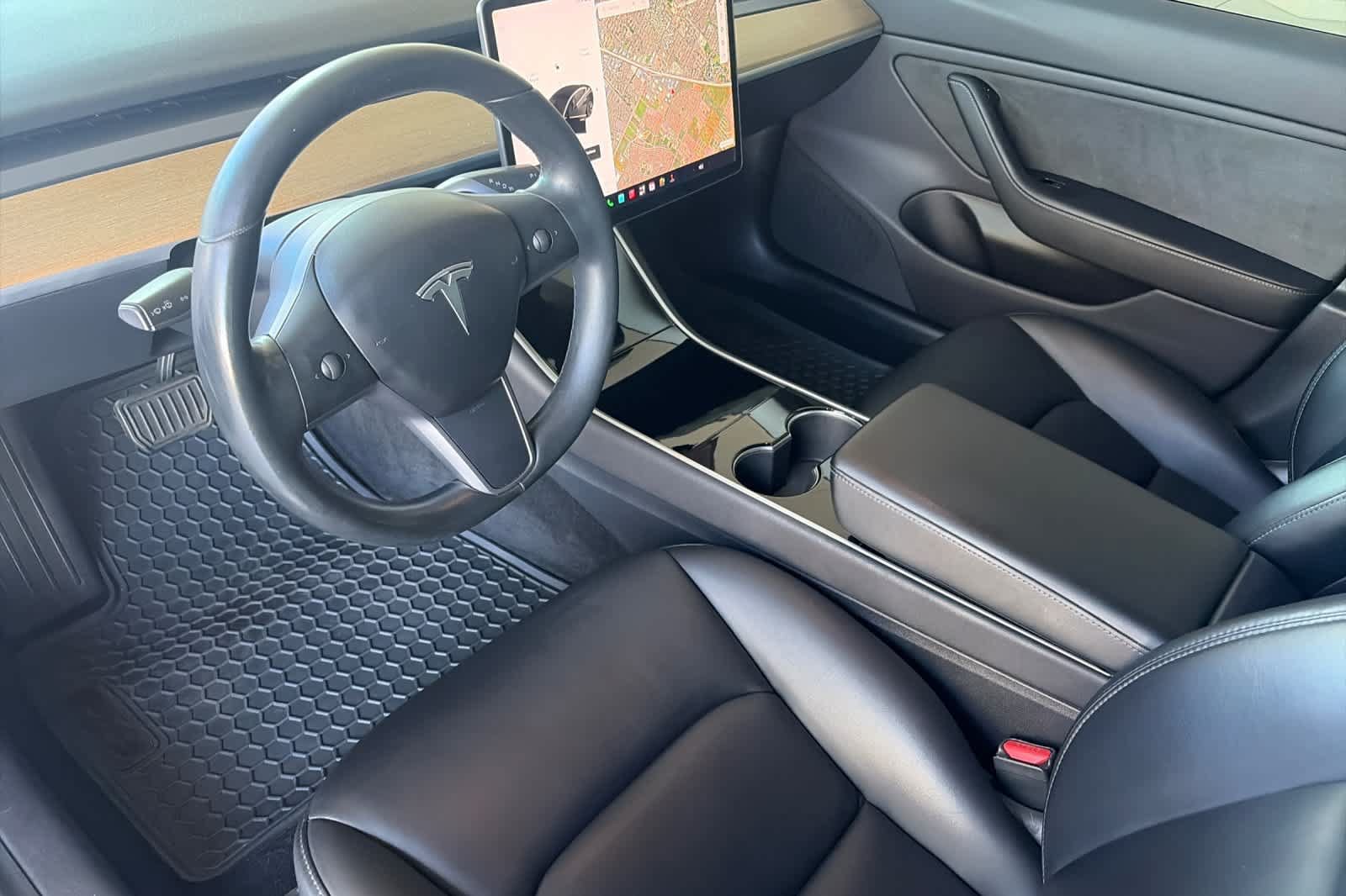 Used 2019 Tesla Model 3 RWD image 11