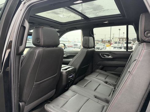 Used 2022 Chevrolet Tahoe RST w/ Sport Performance Package image 40