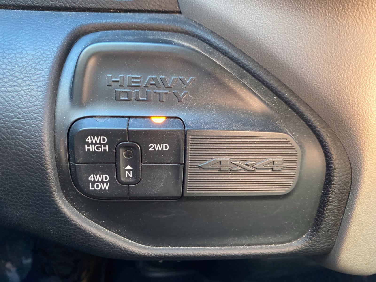 Used 2020 RAM 2500 Laramie AWD/4WD image 16