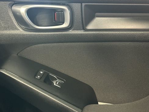 Used 2023 Honda Civic Sport image 18