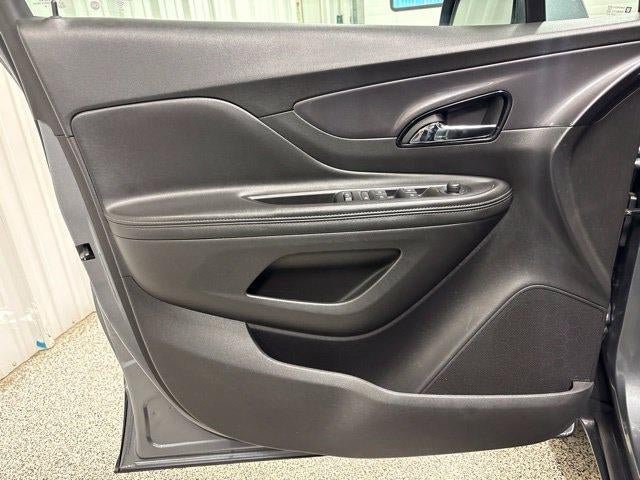 Used 2019 Buick Encore Preferred AWD/4WD image 13