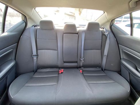 Used 2025 Nissan Altima 2.5 SV image 38