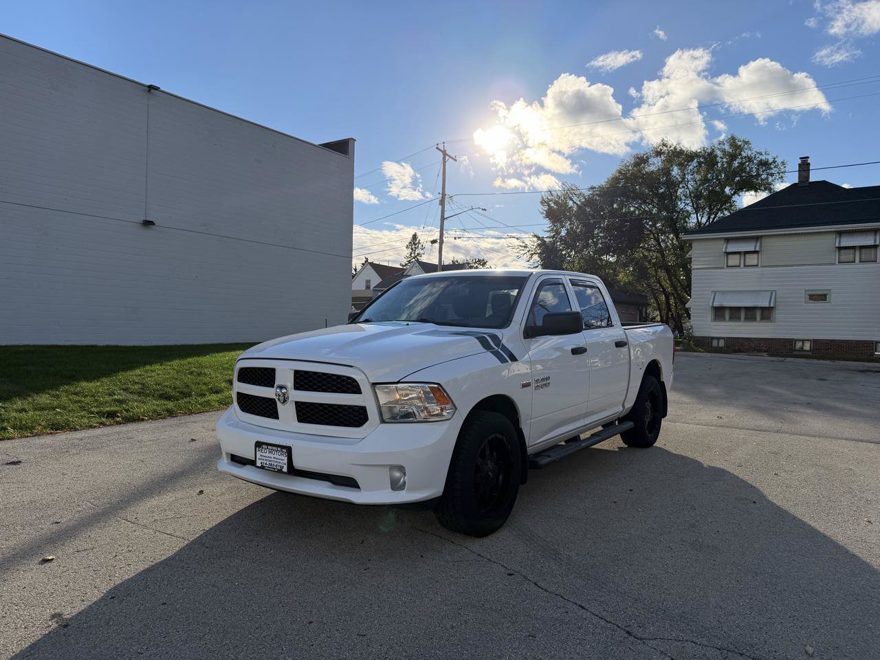 Used 2016 RAM 1500 Express w/ Popular Equipment Group AWD/4WD image 3