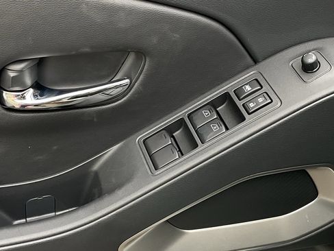 New 2026 Nissan Frontier SV w/ SV Convenience Package RWD image 11