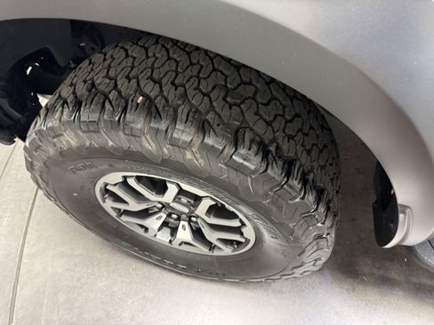 Used 2023 Ford F150 Raptor image 11