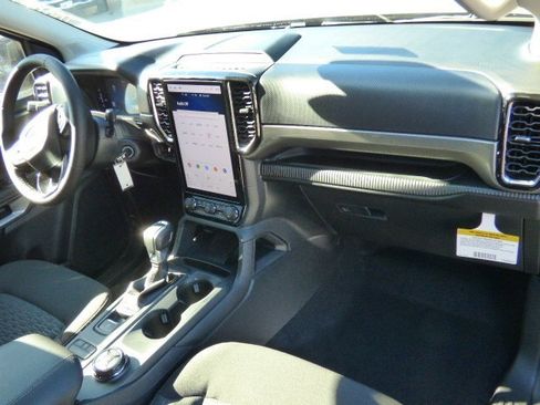 New 2025 Ford Ranger XLT image 9