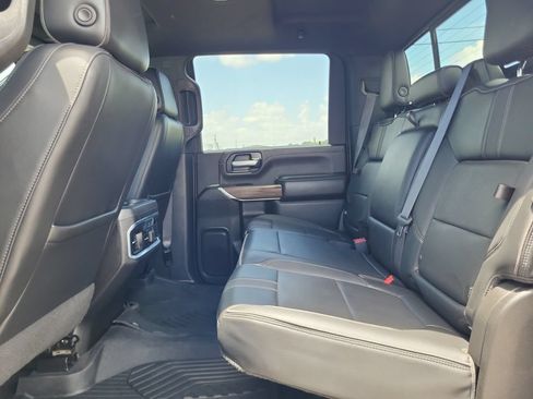Used 2022 Chevrolet Silverado 2500 High Country w/ LPO, Hitch Package AWD/4WD image 22