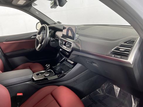 Used 2024 BMW X3 xDrive30i w/ Premium Package image 30