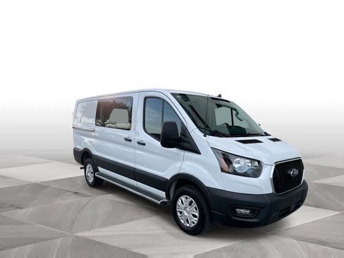 Used 2025 Ford Transit 250 Low Roof w/ Exterior Upgrade Package RWD image 2