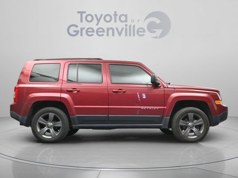 Used 2015 Jeep Patriot High Altitude AWD/4WD image 17