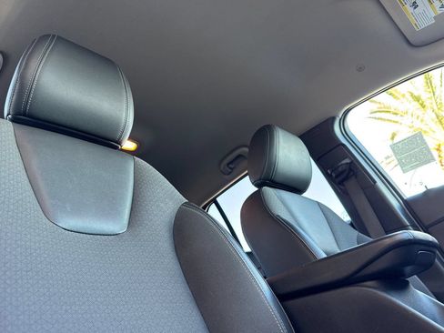 Certified 2024 Buick Encore GX Preferred FWD image 18