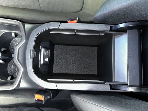 Certified 2025 Toyota RAV4 XLE AWD/4WD image 26