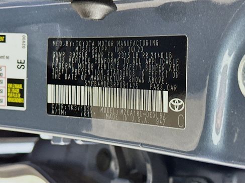 Used 2024 Toyota Corolla LE FWD image 12