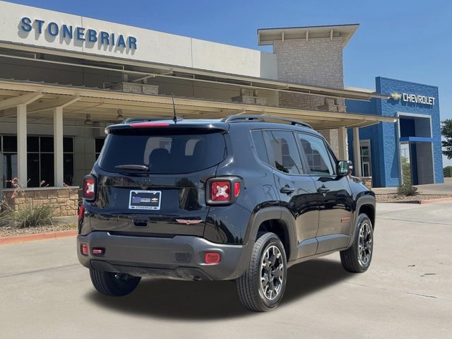 Used 2023 Jeep Renegade Trailhawk AWD/4WD image 5