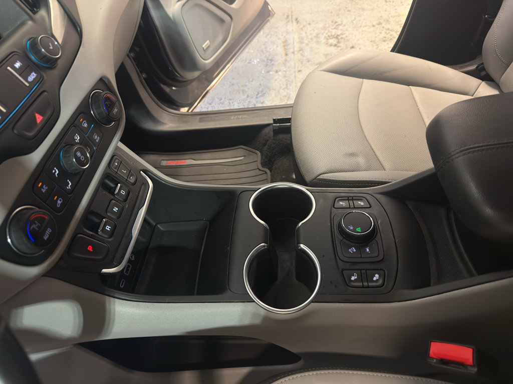 Used 2019 GMC Terrain SLT w/ Preferred Package FWD image 20