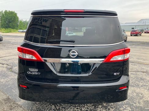 Used 2016 Nissan Quest SV FWD image 4