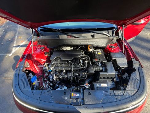 Used 2025 Hyundai Kona SEL image 28