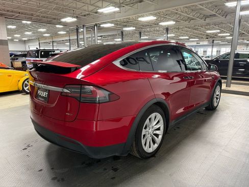 Used 2018 Tesla Model X 100D image 4