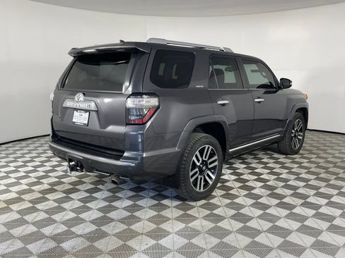 Used 2017 Toyota 4Runner Limited AWD/4WD image 27